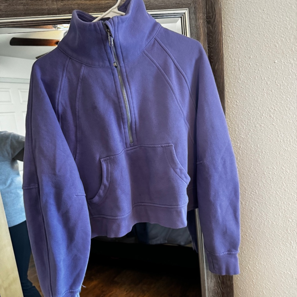 Lululemon Scuba